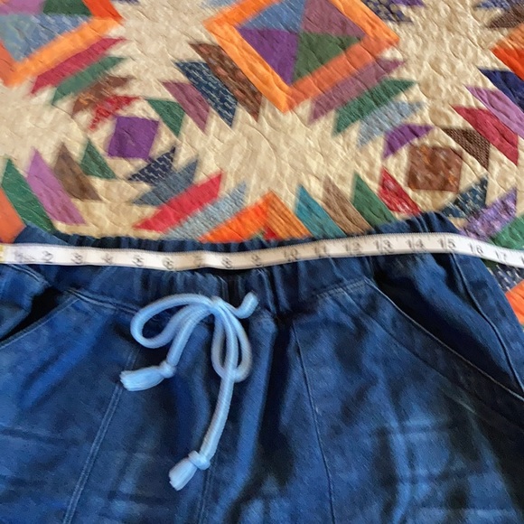 Distressed denim jogger - Picture 5 of 8